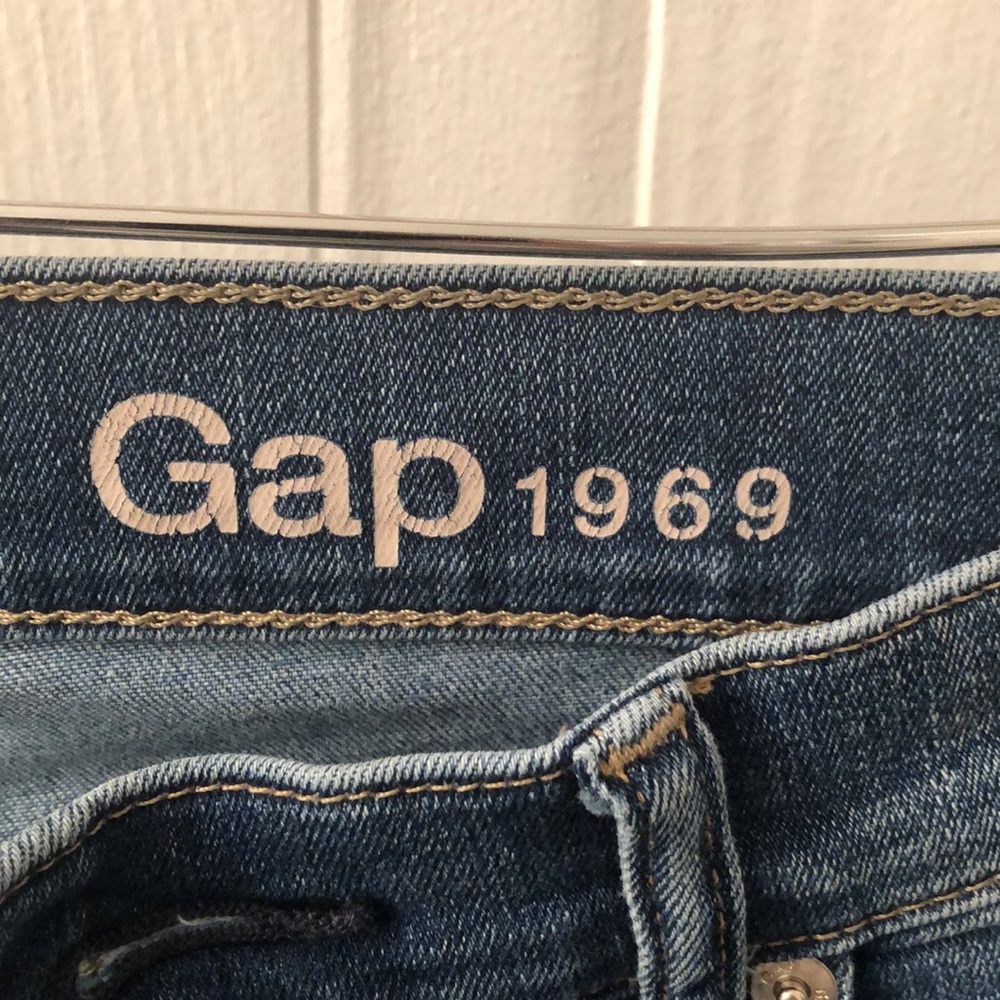 ⭐️Gap⭐️ - Picture 4 of 6